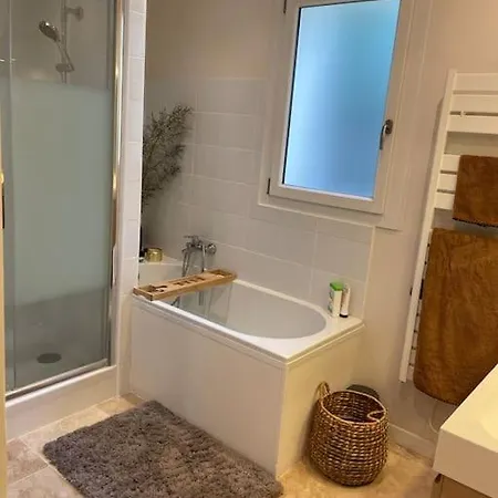 En Provence Avec Piscine Villa